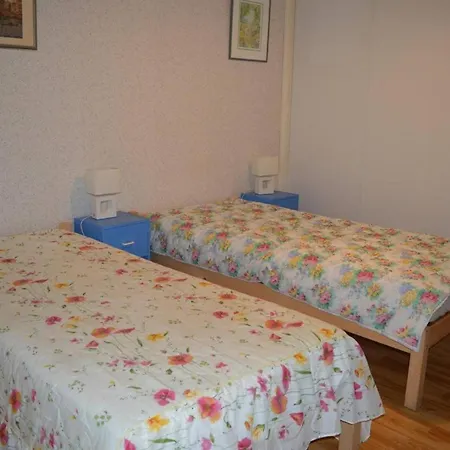3 Pièces 6 Couchages Sur Bn020-036